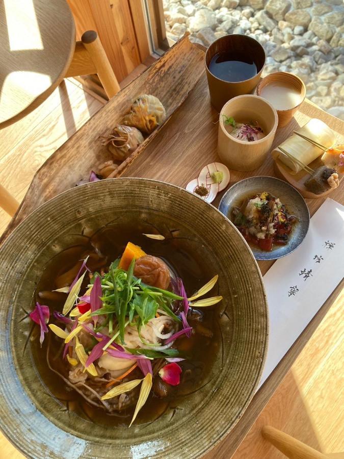 禅坊 靖寧 Zenbo Seinei Hotel Awaji ภายนอก รูปภาพ
