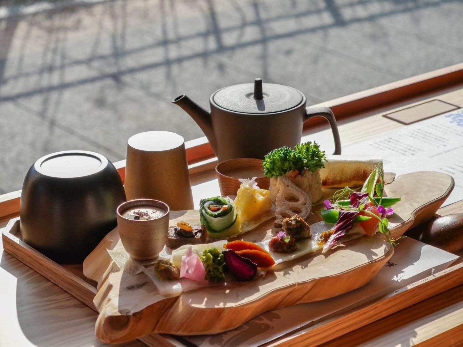禅坊 靖寧 Zenbo Seinei Hotel Awaji ภายนอก รูปภาพ